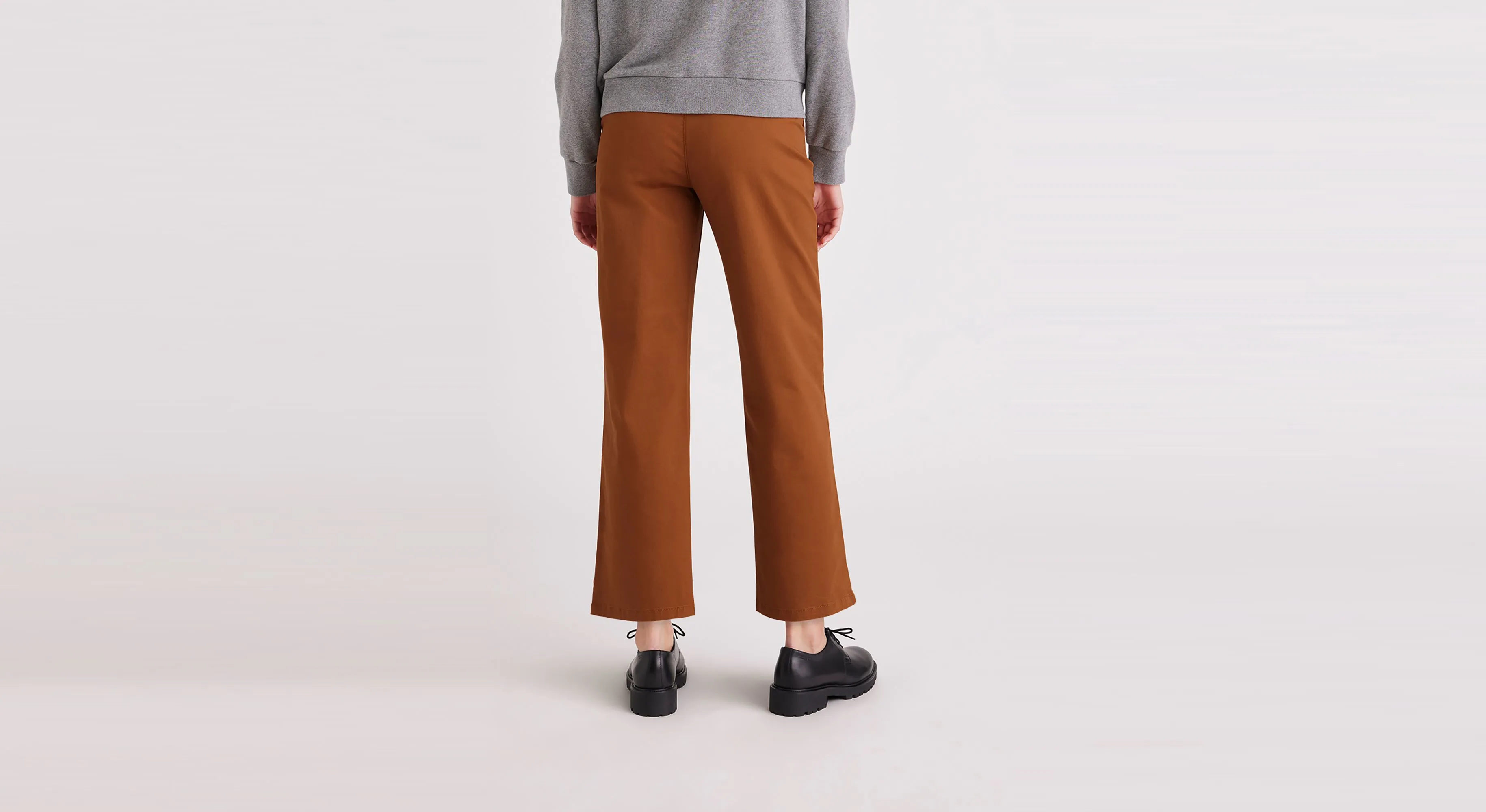 Women's High Straight Fit Weekend Chino Pants